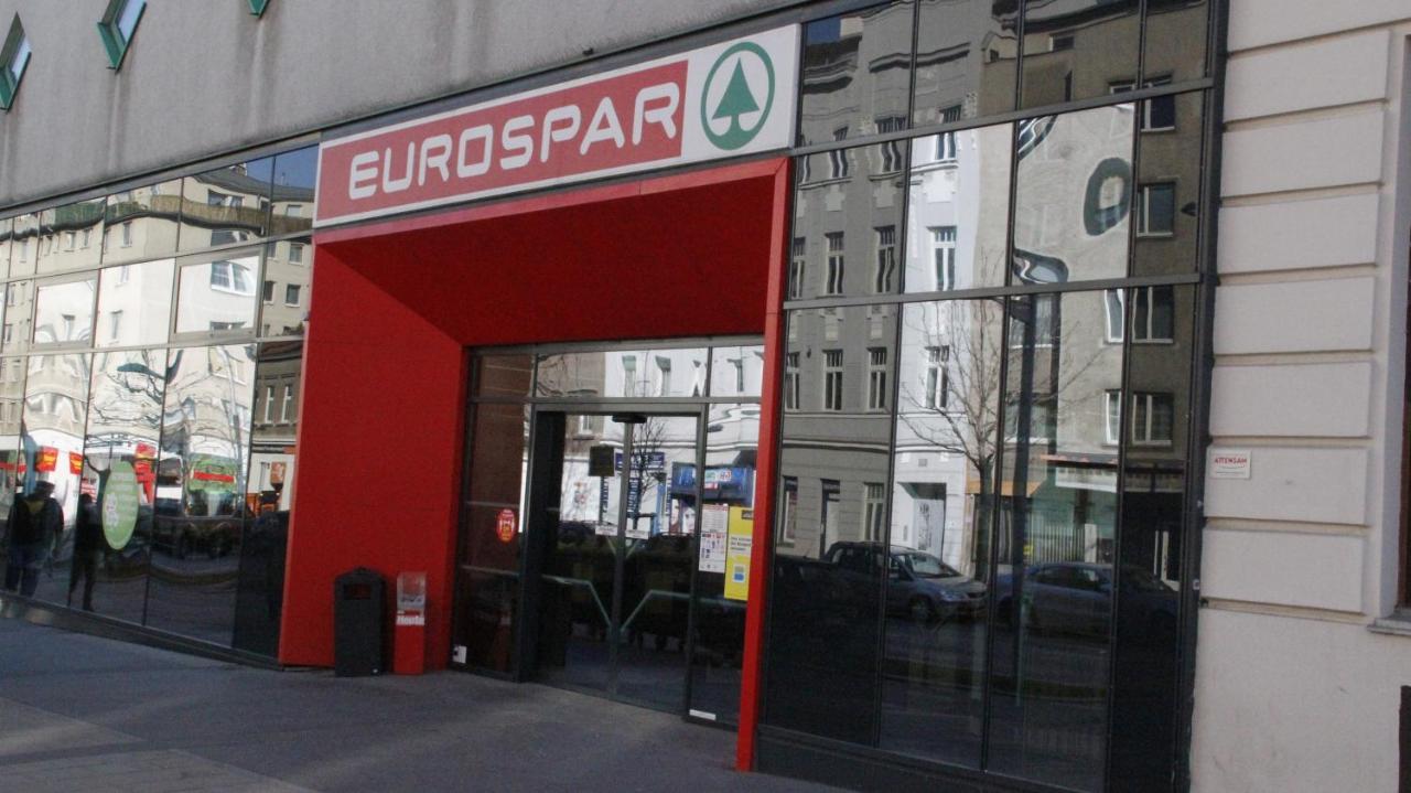 Studio Vienna Central Station Exterior foto